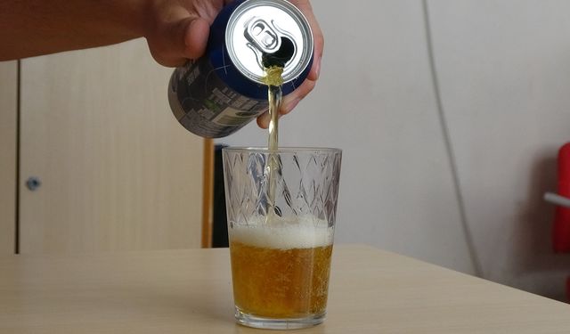 Enerji içecekleri ve fastfood tüketimi, çocuklarda karaciğer yağlanmasında artışa neden oluyor