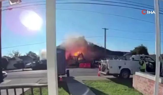 ABD'de evde doğal gaz patlaması: O anlar kamerada!
