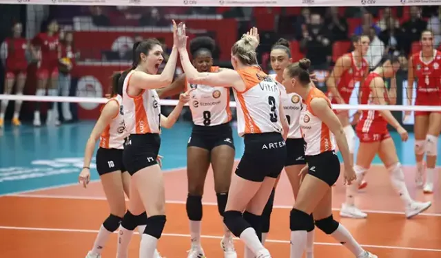 Eczacıbaşı Dynavit, Yunanistan'dan 1 puanla döndü