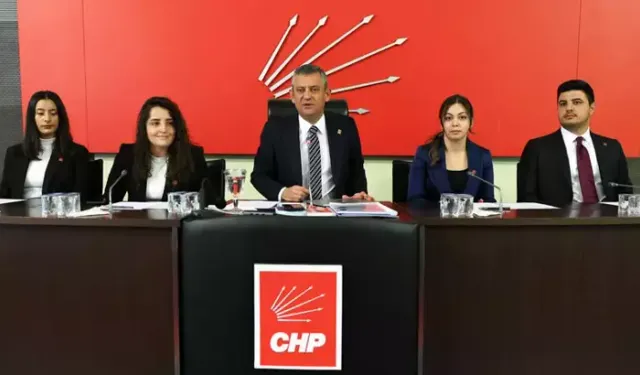 CHP'de yeni MYK belirlendi