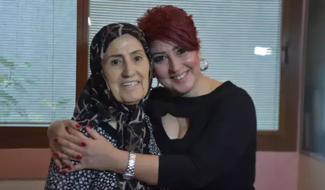 Anne-kıza 2 yıl arayla kalp kapağı ameliyatı