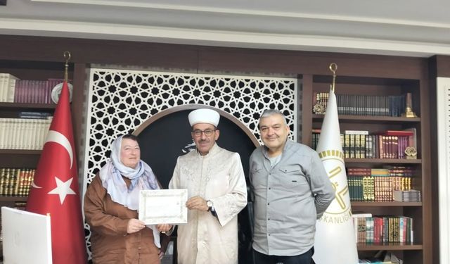 Alanya’da farklı ülkelerden 20 kişi İslamiyet’i seçti