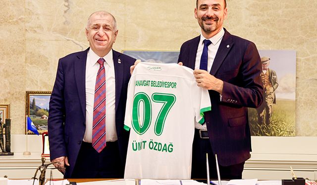 Ümit Özdağ, Manavgat Belediyesi'ni ziyaret etti