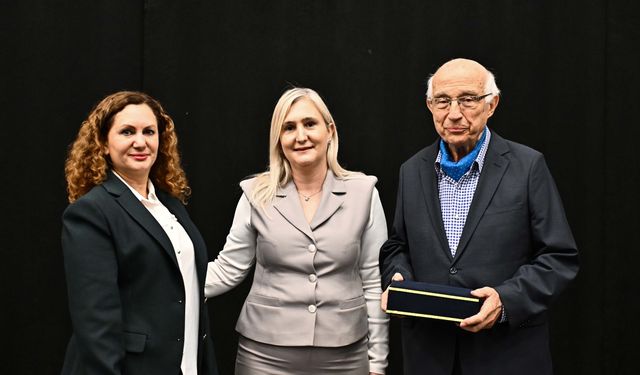 Muratpaşa’dan ‘Alzheimer’ konferansı