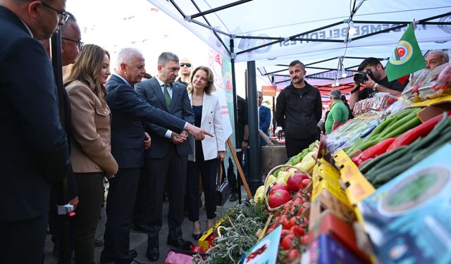 Demre’de Noel Baba Festivali