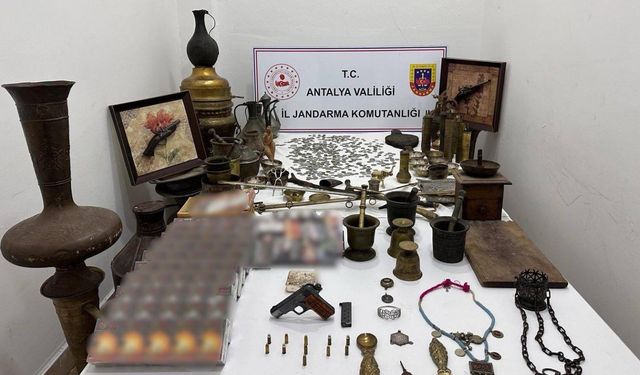 Kepez'de tarihi eser operasyonu