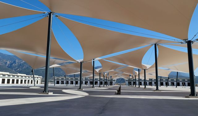 Kınık Toptancı Hal Kompleksi ticaretin kalbi olacak