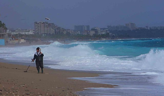 Define avcıları fırtınada iş başında!