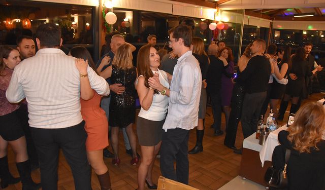 Alara Restaurant’tan unutulmaz yılbaşı