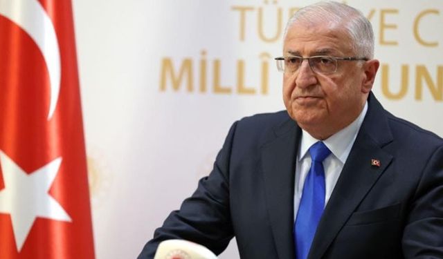 Bakan Güler: "Silahlarını teslim etmeliler"