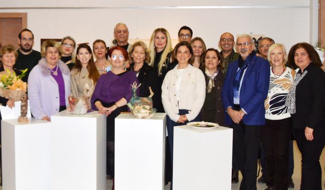 Seramik eserler sanatseverle buluştu