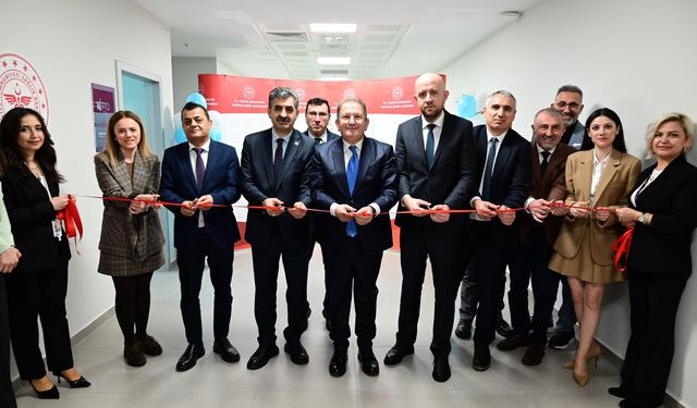 TÜSEB Teknoloji Transfer Ofisi'nin Antalya Şehir Hastanesi şubesi açıldı