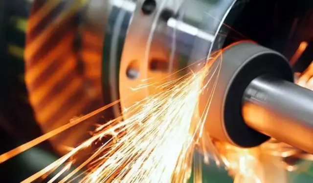 Tüik: Sanayi üretimi yıllık yüzde 2,1 azaldı