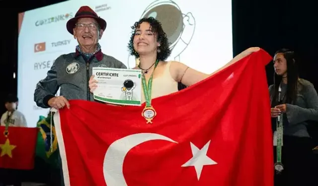 Hataylı lise öğrencisinden gururlandıran başarı