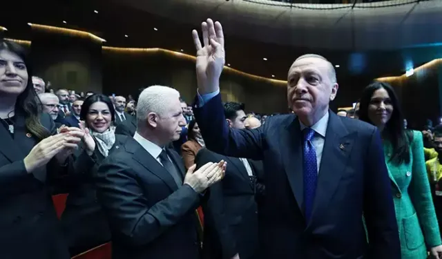 Cumhurbaşkanı Erdoğan: Sizlere bakınca yüksek bir sorumluluk bilinci görüyorum