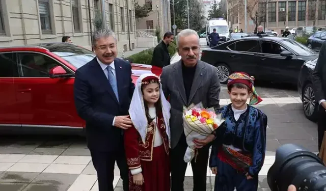 Bakan Uraloğlu, Mihalgazi Belediye Başkanı Akgün'ü ziyaret etti