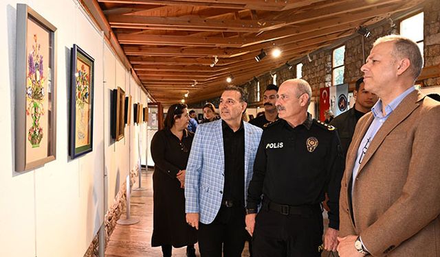 AÜ'de endemik bitki sergisi