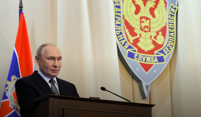 Putin: "Birileri TürkAkım ve Mavi Akım doğalgaz boru hatlarını patlatmaya çalışıyor"