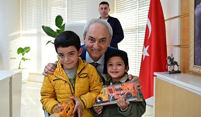 Kocagöz yine gönüllere dokundu