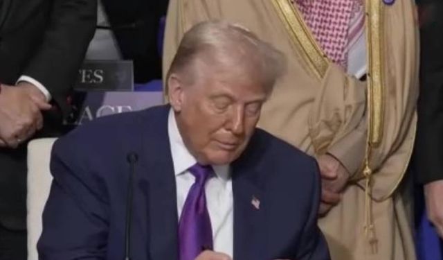 Trump, Gazze Barış Kurulu’nun çalışmalarını güvence altına alan belgeyi imzaladı