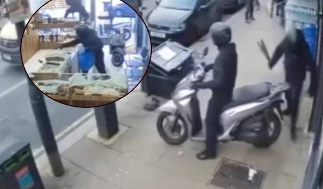 Londra’da Türk kuyumcu dükkanı palalı hırsızlar tarafından soyuldu