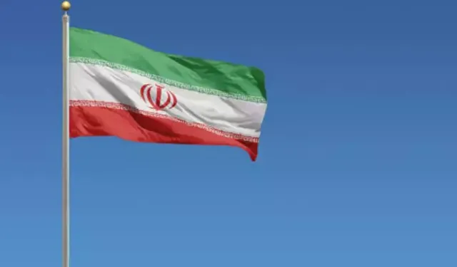 İran, Dubai'de ABD askerlerini hedef aldığını açıkladı