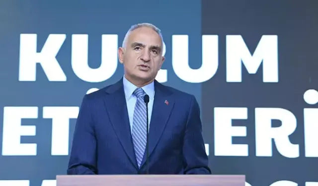 Bakan Ersoy, kurum yöneticileriyle iftarda bir araya geldi