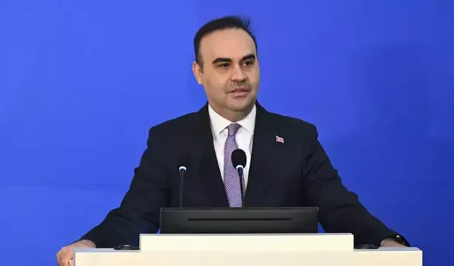 Bakan Kacır: Otomotiv ihracatımız 41,5 milyar dolarla rekor tazeledi
