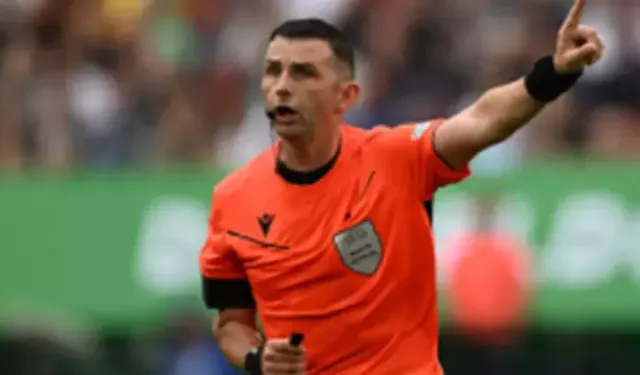 Kosova - Türkiye maçını Michael Oliver yönetecek