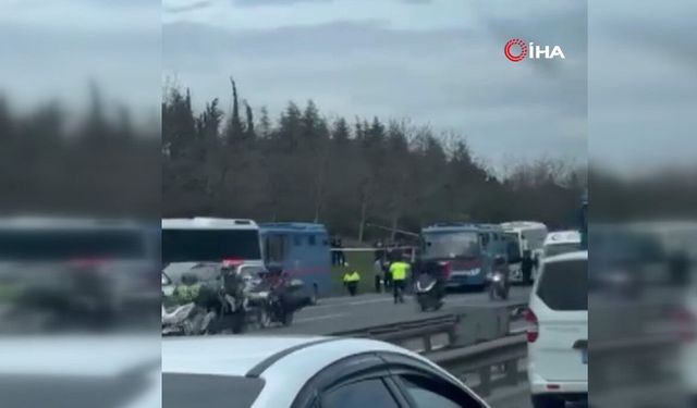 İstanbul'da 4 cezaevi aracı kaza yaptı