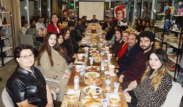 ÇYDD Antalya'dan öğrencilere iftar