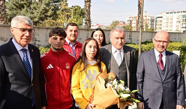 Gençlik ve Spor Bakanı Bak: 12 milyona yakın gencimize yüzme öğrettik