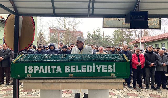 Isparta'da öldürülen polis memuru son yolculuğuna uğurlandı
