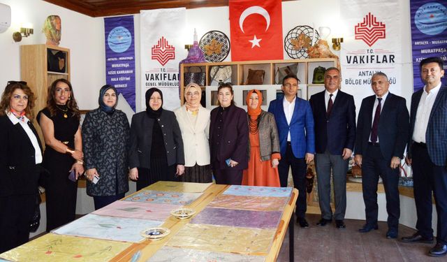 AKHEM'de deri eserler göz kamaştırdı