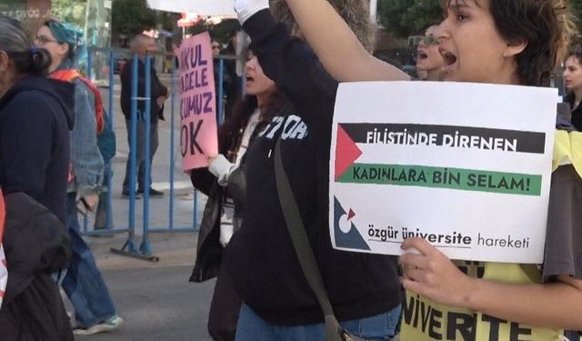 Antalya'da 8 Mart Dünya Kadınlar Günü yürüyüşü