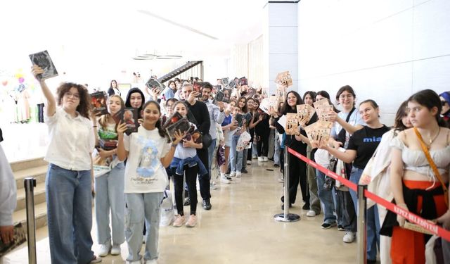 Edebiyat tutkunları Antalya'da buluşuyor