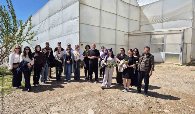 Öğrencilerden tropikal bahçelere teknik gezi