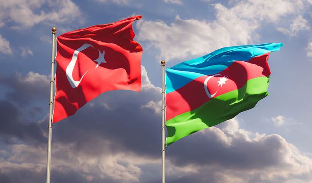 Azerbaycan, İran’ın Türkiye’ye yönelik füze saldırısını kınadı