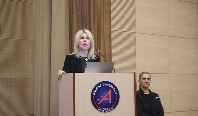 Kadın hakları ve liderlikte Azerbaycan modeli Antalya’da tanıtıldı