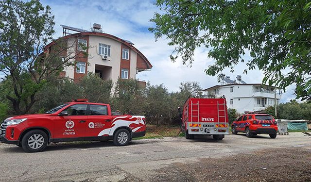 Manavgat'ta lojman yangını söndürüldü