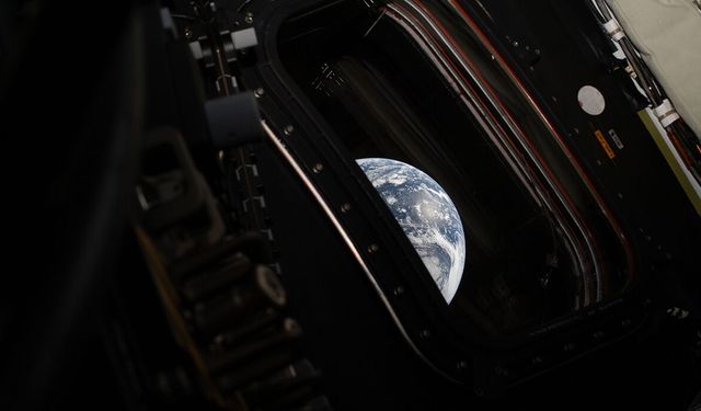 NASA, Dünya’nın yeni fotoğrafını paylaştı