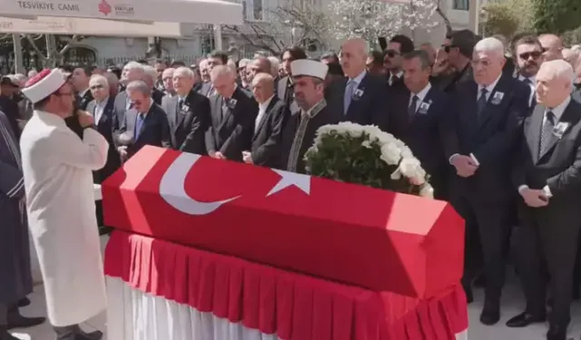 Eski TBMM Başkanı Hüsamettin Cindoruk son yolculuğuna uğurlandı