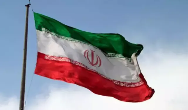 İran’dan ABD savaş gemilerine İHA saldırısı