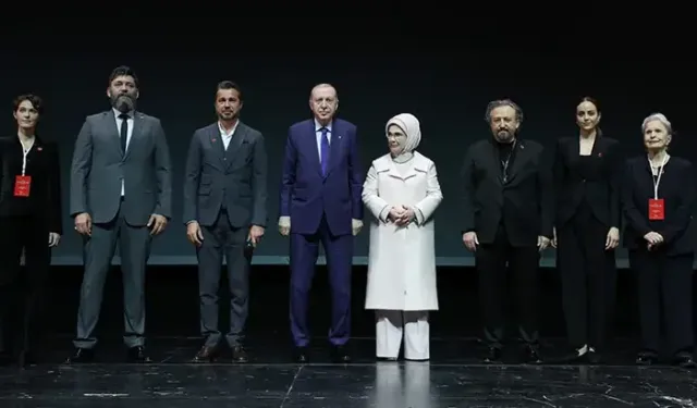 Cumhurbaşkanı Erdoğan ‘Bir Adam Yaratmak’ filminin galasına katıldı