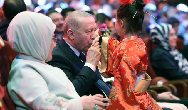 Cumhurbaşkanı Erdoğan: Çocuklarımız geleceğimizi şekillendirecek