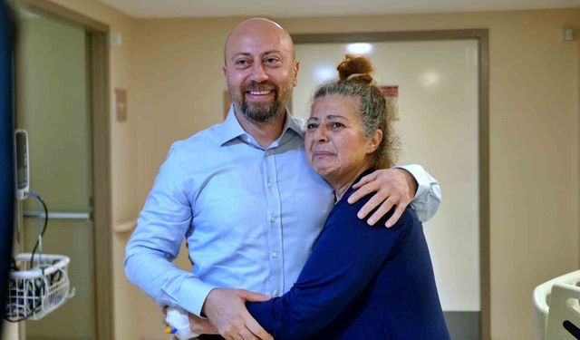 Bağırsağı kangrene gidiyordu, kapalı ameliyatla kurtarıldı
