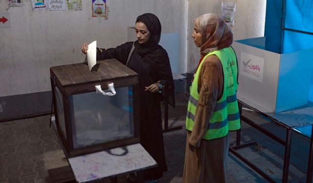 Filistinliler yerel seçim için sandık başında