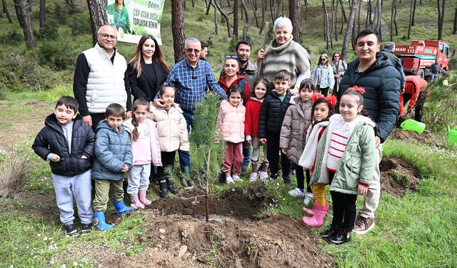 Kemer'de fidan dikim etkinliği