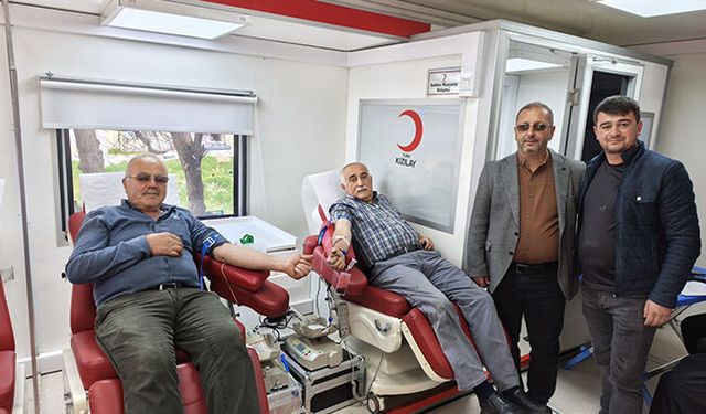 Korkuteli'nde 60 ünite kan bağışı toplandı