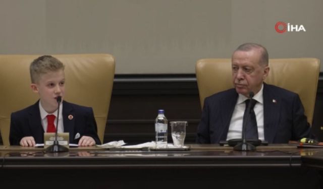 Cumhurbaşkanı Erdoğan, Bakan Tekin ve çocukları kabul etti